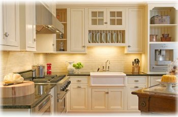 Интерьер и дизайн маленьких кухонь